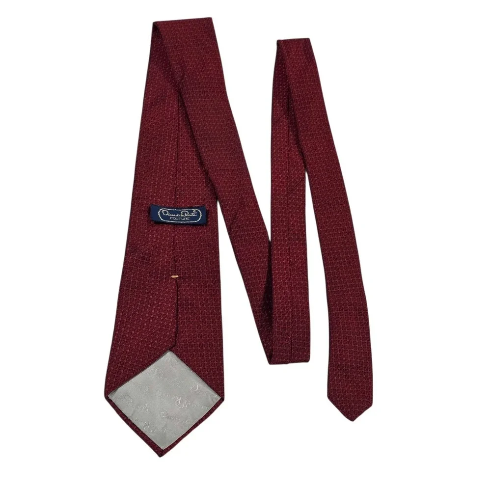 Oscar de la Renta Silk Jacquard Geometric Pattern Red Necktie Men's‎ Formal Work
